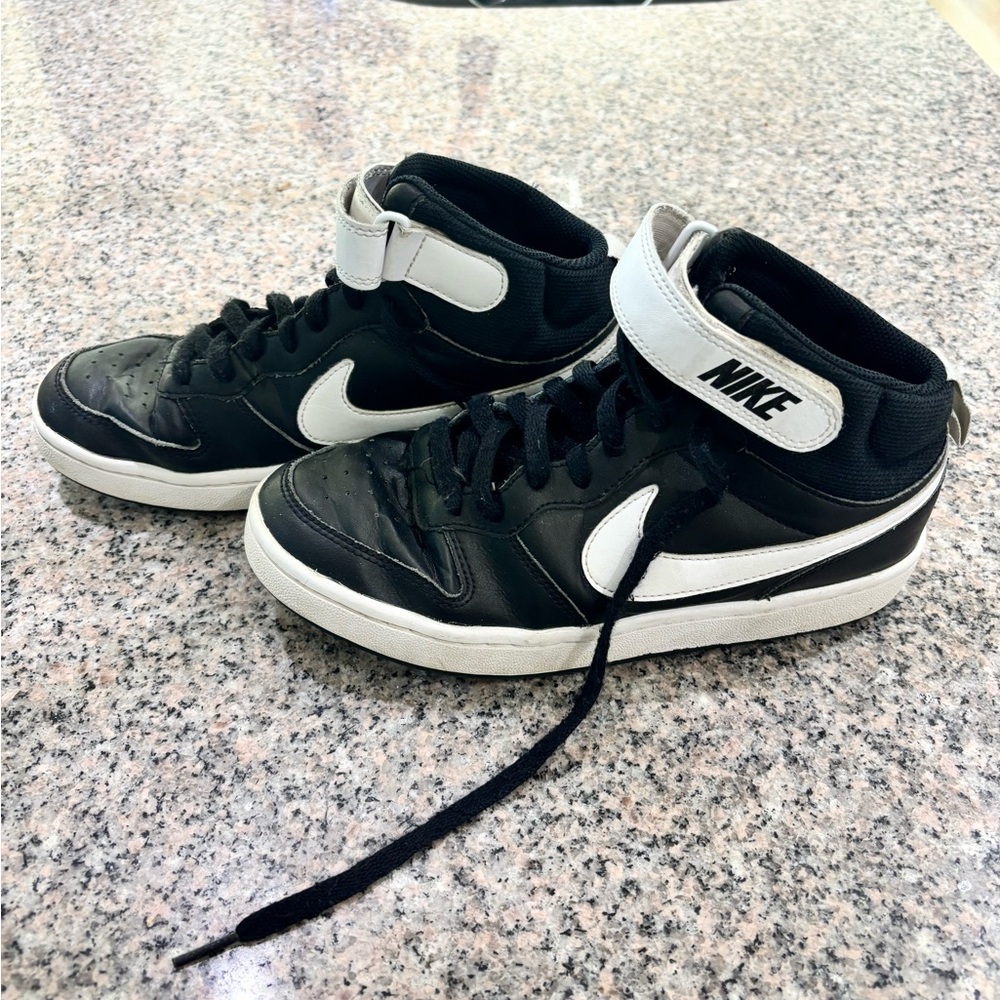 Nike Black and White High-Tops